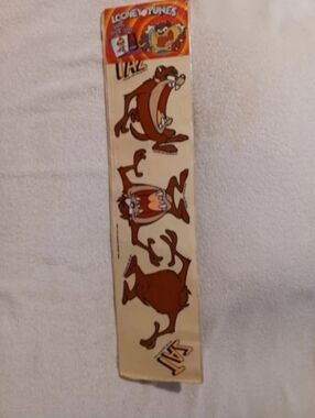 Vintage Looney tunes  Tasmanian Devil vinyl stick ons auto decals  # 1